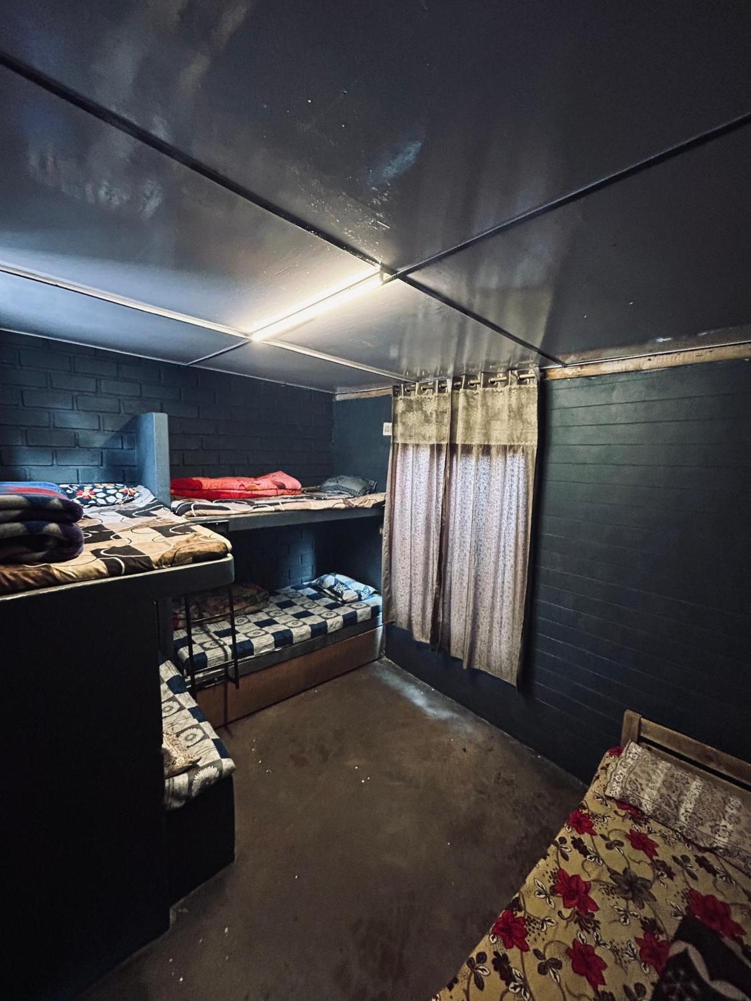 Isabella Hostel Shillong Eksteriør bilde