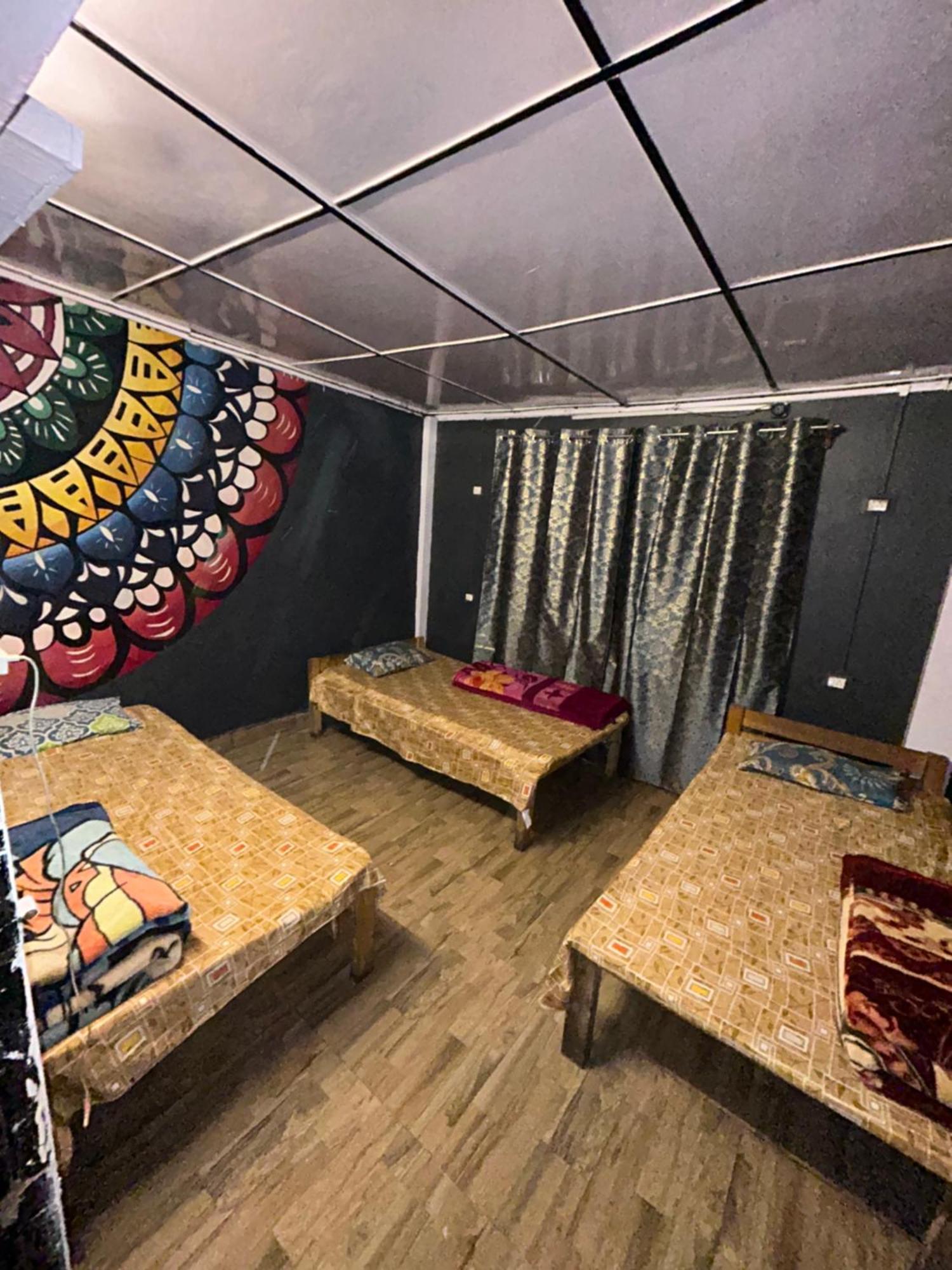 Isabella Hostel Shillong Eksteriør bilde